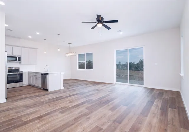 Photo 4 of Single family home for sale at 712 N Sycamore, Hico, TX 76457 | MLS# 21380791 | Listing updated on 2026-09-19