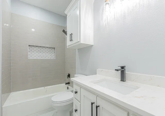 Photo 4 of Single family home for sale at 109 Gordons Cir, Bridgeport, TX 76426 | MLS# 21380833 | Listing updated on 2026-09-09
