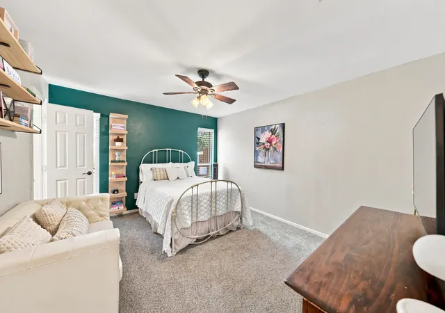 Photo 4 of Single family home for sale at 303 Russwood St, Rockwall, TX 75087 | MLS# 21380625 | Listing updated on 2026-10-02