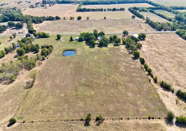 Photo 2 of Single family home for sale at 4411 Fm 100, Honey Grove, TX 75446 | MLS# 21380854 | Listing updated on 2026-09-09