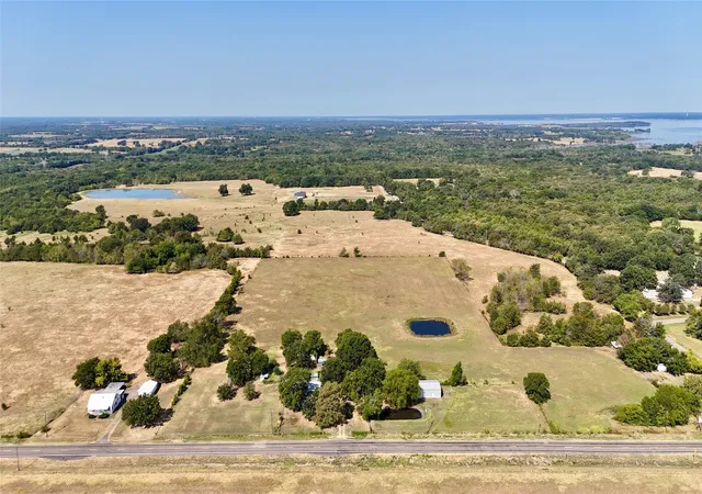 Photo 3 of Single family home for sale at 4411 Fm 100, Honey Grove, TX 75446 | MLS# 21380854 | Listing updated on 2026-09-09