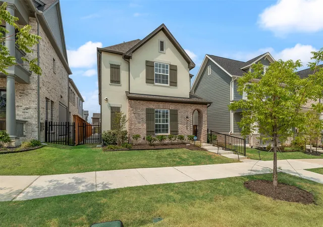 Photo 3 of Single family home for sale at 3380 Betony St, Frisco, TX 75033 | MLS# 21380857 | Listing updated on 2026-09-17