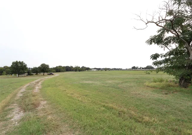 Photo 4 of Land for sale at 2142 Spring Hl Rd, Aubrey, TX 76227 | MLS# 21380896 | Listing updated on 2026-09-09