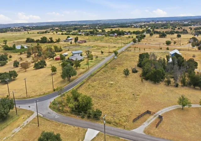 Photo 1 of Land for sale at 171 Jupiter Trl, Weatherford, TX 76088 | MLS# 21377404 | Listing updated on 2026-09-14