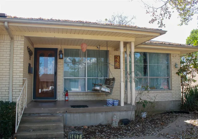 Photo 4 of Single family home for sale at 1417 Williamsburg Rd, Greenville, TX 75401 | MLS# 21371104 | Listing updated on 2026-09-09