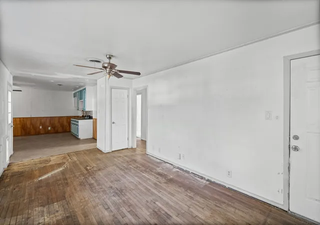 Photo 1 of Single family home for sale at 756 Thomas Ave, Hurst, TX 76053 | MLS# 21380111 | Listing updated on 2026-10-07