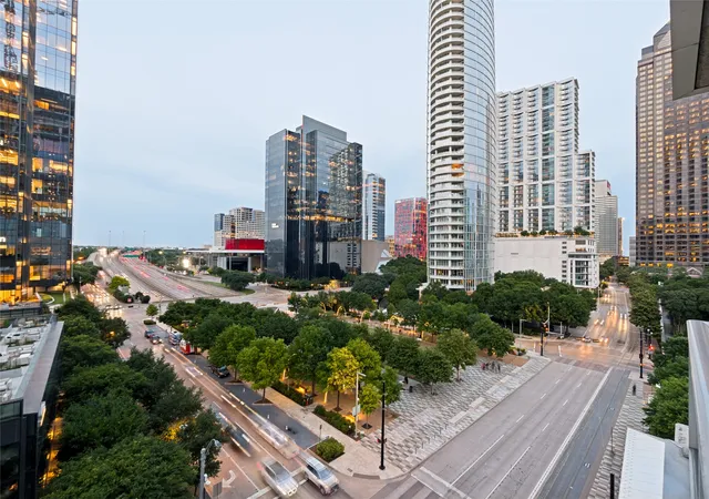Photo 1 of Condo for sale at 2025 Woodall Rodgers Fwy #23, Dallas, TX 75201 | MLS# 21380584 | Listing updated on 2026-09-09