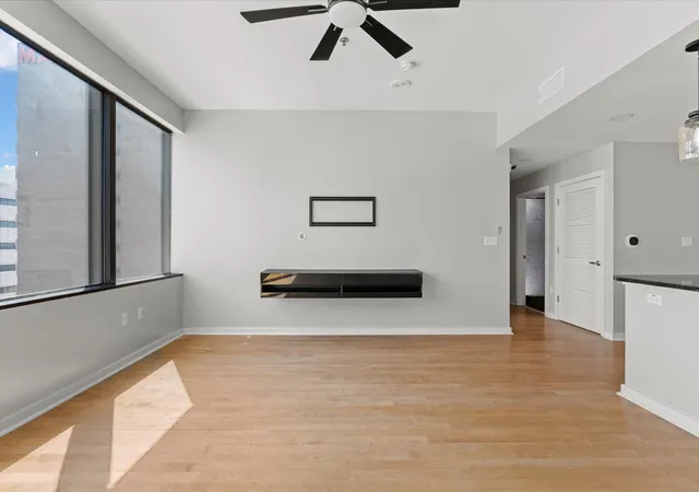 Photo 3 of Condo for sale at 1200 Main St #1612, Dallas, TX 75202 | MLS# 21380818 | Listing updated on 2026-09-09