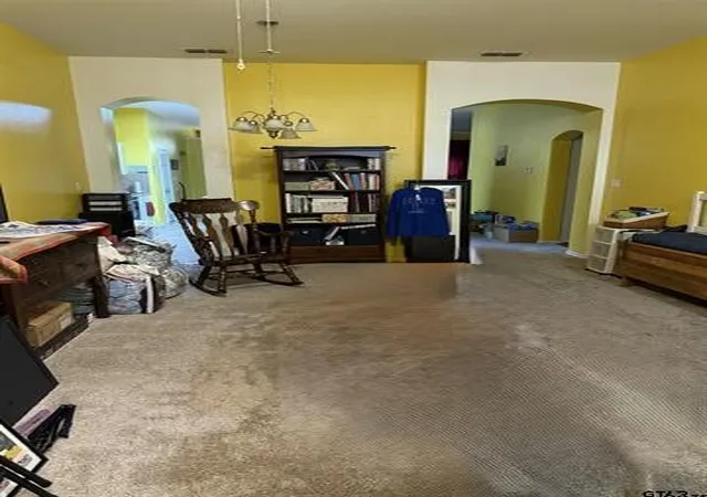 Photo 4 of Single family home for sale at 12190 Wild Horse, Tyler, TX 75706 | MLS# 21380913 | Listing updated on 2026-09-30