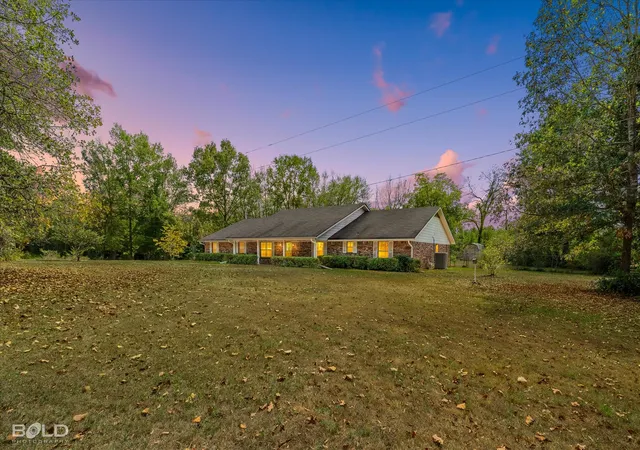 Photo 1 of Single family home for sale at 2655 Rodney Martin Rd, Shongaloo, LA 71072 | MLS# 21380823 | Listing updated on 2026-09-09