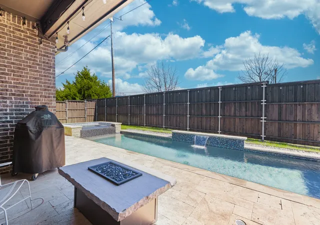 Photo 2 of Single family home for sale at 1507 Rice Run Dr, Wylie, TX 75098 | MLS# 21380935 | Listing updated on 2026-09-09