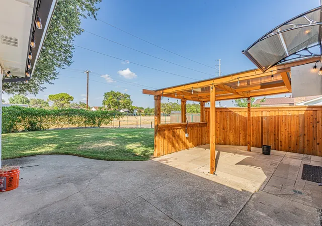 Photo 2 of Single family home for sale at 2901 Gayle Dr, Garland, TX 75044 | MLS# 21380912 | Listing updated on 2026-09-09