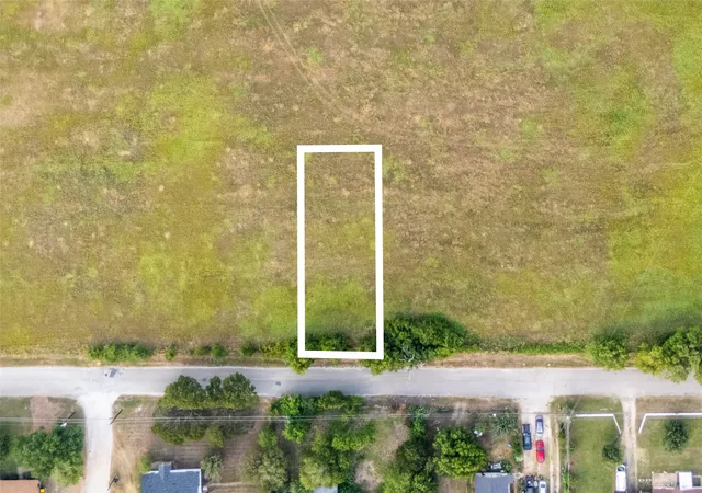 Photo 1 of Land for sale at Lot 7 Wilson Rd, Waco, TX 76705 | MLS# 21380958 | Listing updated on 2026-09-09