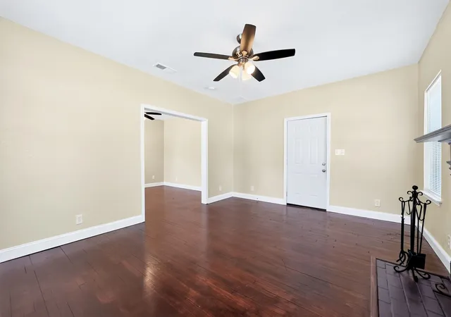 Photo 3 of Single family home for sale at 200 1st Street, Terrell, TX 75160 | MLS# 21373143 | Listing updated on 2026-09-28