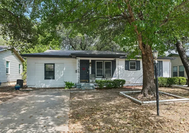 Photo 20 of Single family home for sale at 3204 Aurora St, Haltom City, TX 76117 | MLS# 21374996 | Listing updated on 2026-09-12