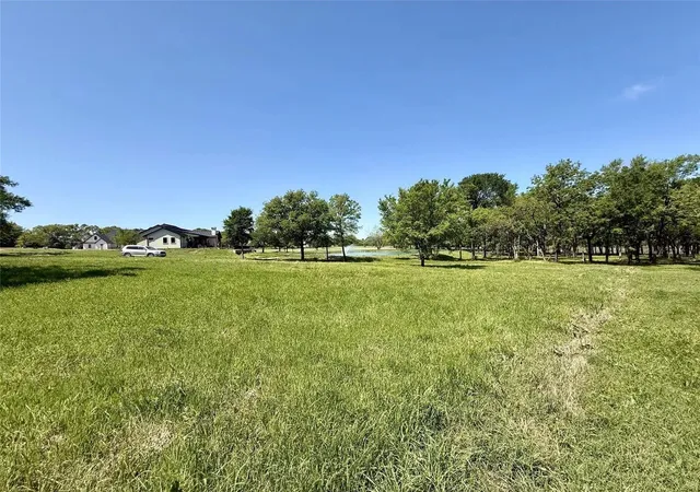 Photo 2 of Land for sale at 1099 Hidden Oaks Dr, Wills Point, TX 75169 | MLS# 21380125 | Listing updated on 2026-10-01