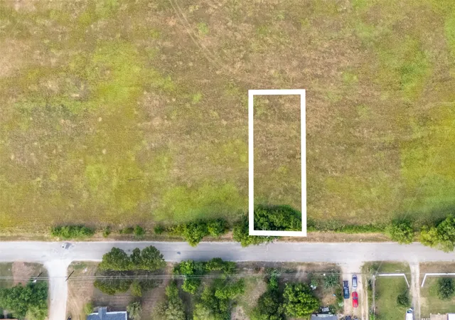Photo 1 of Land for sale at Lot 8 Wilson Rd, Waco, TX 76705 | MLS# 21380981 | Listing updated on 2026-09-09