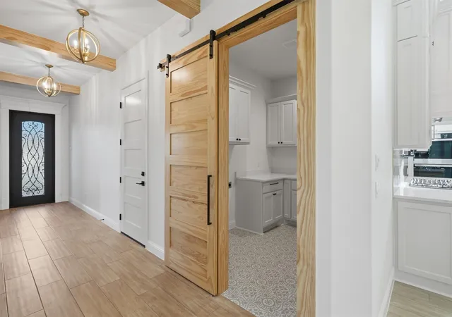 Photo 3 of Single family home for sale at 1101 Aviara Ct, Granbury, TX 76048 | MLS# 21380129 | Listing updated on 2026-09-23