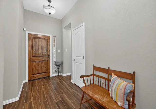 Photo 4 of Single family home for sale at 1026 Saint Andrews Dr, Burleson, TX 76028 | MLS# 21380505 | Listing updated on 2026-09-09