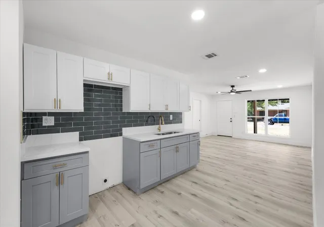 Photo 3 of Single family home for sale at 3725 Raphael St, Fort Worth, TX 76119 | MLS# 21380708 | Listing updated on 2026-10-04