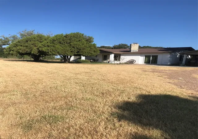 Photo 3 of Single family home for sale at 324 County Rd 317, Comanche, TX 76442 | MLS# 21381056 | Listing updated on 2026-10-02