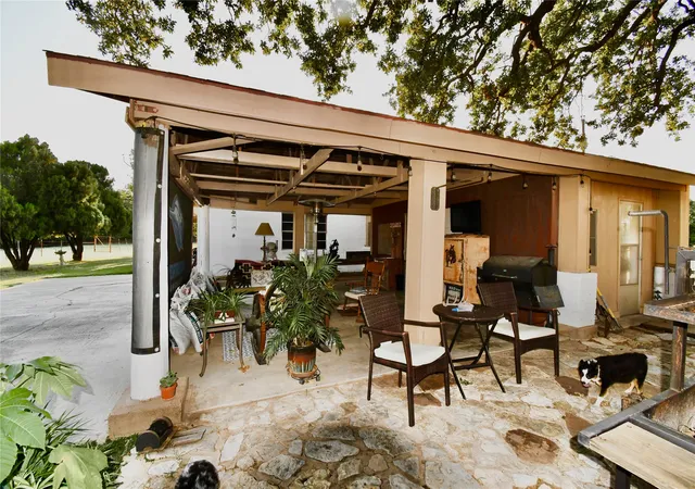 Photo 4 of Single family home for sale at 324 County Rd 317, Comanche, TX 76442 | MLS# 21381056 | Listing updated on 2026-10-02