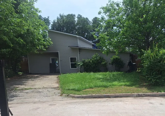 Photo 1 of Single family home for sale at 3618 Marsh Ln Pl, Dallas, TX 75220 | MLS# 21381058 | Listing updated on 2026-10-20