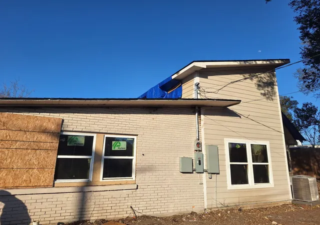 Photo 3 of Single family home for sale at 3618 Marsh Ln Pl, Dallas, TX 75220 | MLS# 21381058 | Listing updated on 2026-10-20