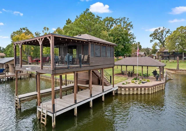 Photo 1 of Single family home for sale at 803 County Rd 2127, Pittsburg, TX 75686 | MLS# 21379037 | Listing updated on 2026-09-09