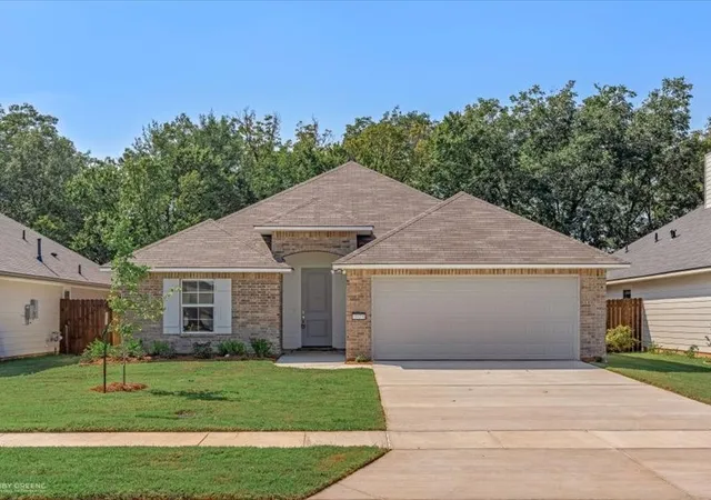 Photo 1 of Single family home for sale at 3373 Grand Lake Dr, Bossier City, LA 71111 | MLS# 21381188 | Listing updated on 2026-09-11