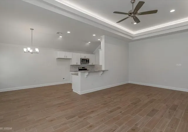 Photo 4 of Single family home for sale at 3373 Grand Lake Dr, Bossier City, LA 71111 | MLS# 21381188 | Listing updated on 2026-09-11