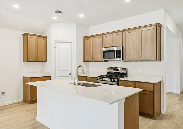 Photo 3 of Single family home for sale at 2506 Canadian Way, Crandall, TX 75114 | MLS# 21381175 | Listing updated on 2026-09-14