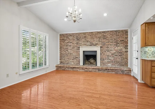 Photo 3 of Single family home for sale at 5516 Valparaiso Trl, Arlington, TX 76017 | MLS# 21376339 | Listing updated on 2026-09-09