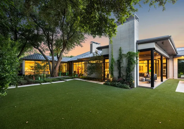 Photo 3 of Single family home for sale at 4745 Crooked Ln, Dallas, TX 75229 | MLS# 21378855 | Listing updated on 2026-09-15