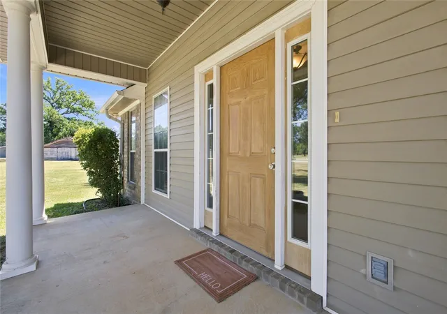 Photo 3 of Sale Pending at 115 Barkman Crk Tr Rd, Hooks, TX 75561 | MLS# 21381240 | Listing updated on 2026-09-30