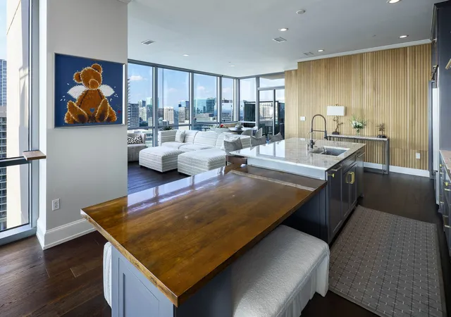 Photo 3 of Condo for sale at 2200 Victory Ave #2207, Dallas, TX 75219 | MLS# 21380660 | Listing updated on 2026-09-09