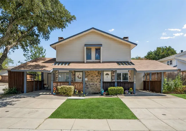 Photo 1 of Townhouse for sale at 2108 Via Madonna, Carrollton, TX 75006 | MLS# 21381316 | Listing updated on 2026-09-13