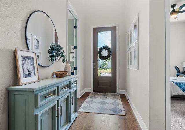 Photo 2 of Single family home for sale at 461 Washington Ave, Waxahachie, TX 75165 | MLS# 21378651 | Listing updated on 2026-09-10