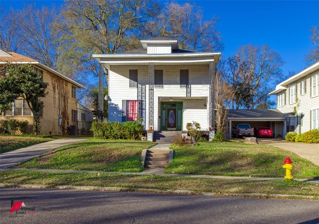 Photo 3 of Single family home for sale at 912 Prospect St, Shreveport, LA 71104 | MLS# 21381318 | Listing updated on 2026-09-09