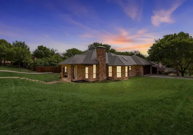 Photo 30 of Sale Pending at 8712 Lake Country Dr, Fort Worth, TX 76179 | MLS# 21381319 | Listing updated on 2026-09-24