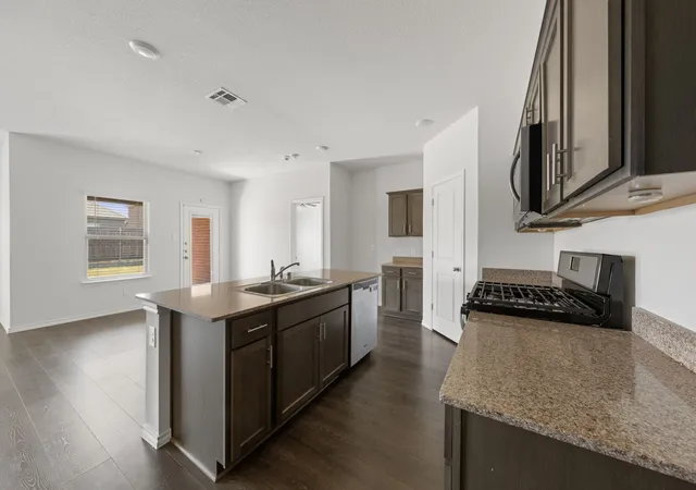 Photo 3 of Single family home for sale at 1201 Noble Stead Trl, Princeton, TX 75407 | MLS# 21375862 | Listing updated on 2026-09-09