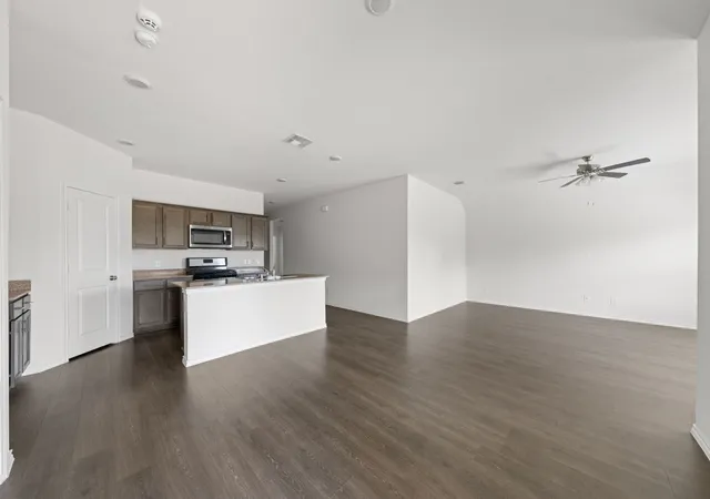 Photo 4 of Single family home for sale at 1201 Noble Stead Trl, Princeton, TX 75407 | MLS# 21375862 | Listing updated on 2026-09-09