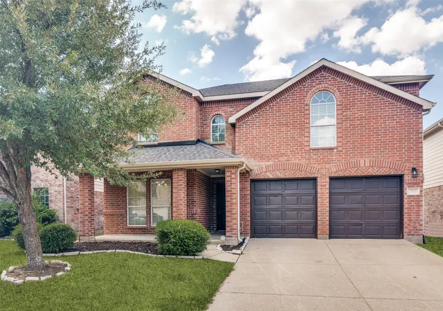 Photo 1 of Single family home for sale at 713 Hickory Ln, Fate, TX 75087 | MLS# 21380307 | Listing updated on 2026-09-12