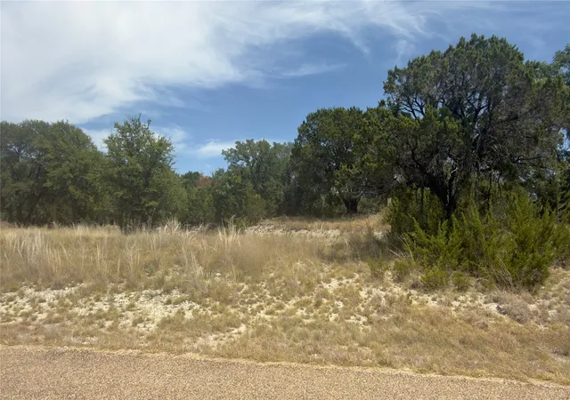Photo 1 of Land for sale at 124 Greenwood Cir, Gatesville, TX 76528 | MLS# 21372619 | Listing updated on 2026-09-09