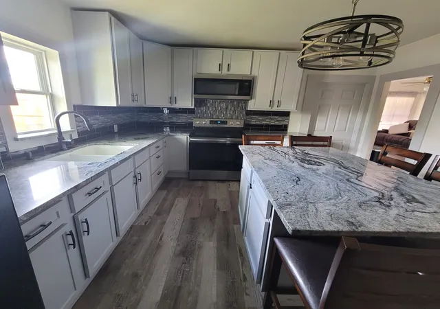 Photo 2 of Single family home for sale at 406 Broad St, Nocona, TX 76255 | MLS# 21381407 | Listing updated on 2026-09-10