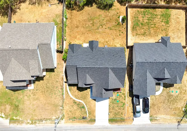 Photo 2 of Single family home for sale at 2217 Christine Dr, Granbury, TX 76048 | MLS# 21381422 | Listing updated on 2026-09-09