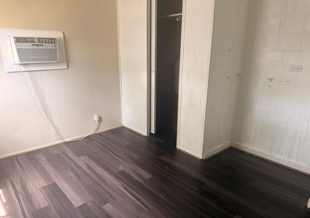 Photo 2 of Manufactured home for sale at 604 Autumn Leaves Trl, Irving, TX 75060 | MLS# 21375688 | Listing updated on 2026-09-09