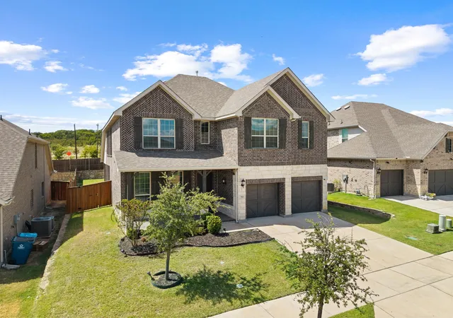 Photo 2 of Single family home for sale at 712 Brody Trl, Aledo, TX 76008 | MLS# 21381457 | Listing updated on 2026-10-03