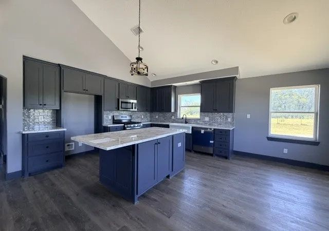 Photo 2 of Single family home for sale at 136 Hcr 2221 E, Aquilla, TX 76622 | MLS# 21381330 | Listing updated on 2026-09-09