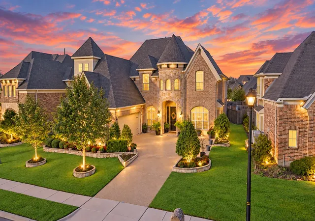 Photo 1 of Single family home for sale at 215 Dominion Dr, Wylie, TX 75098 | MLS# 21380786 | Listing updated on 2026-09-19